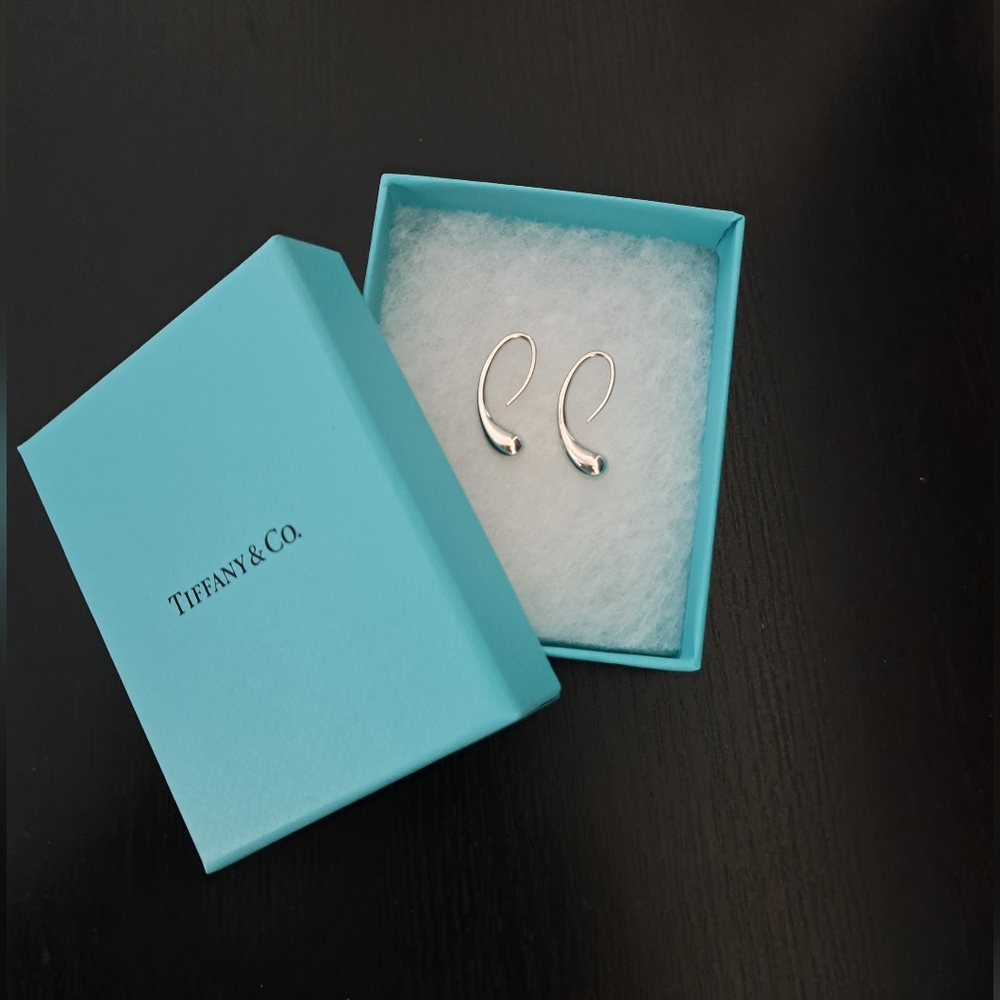Tiffany Elsa Peretti Teardrop Earring